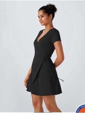 NWT HALARA V Neck Wrapped Tie Side Mini Casual Black Small Dress